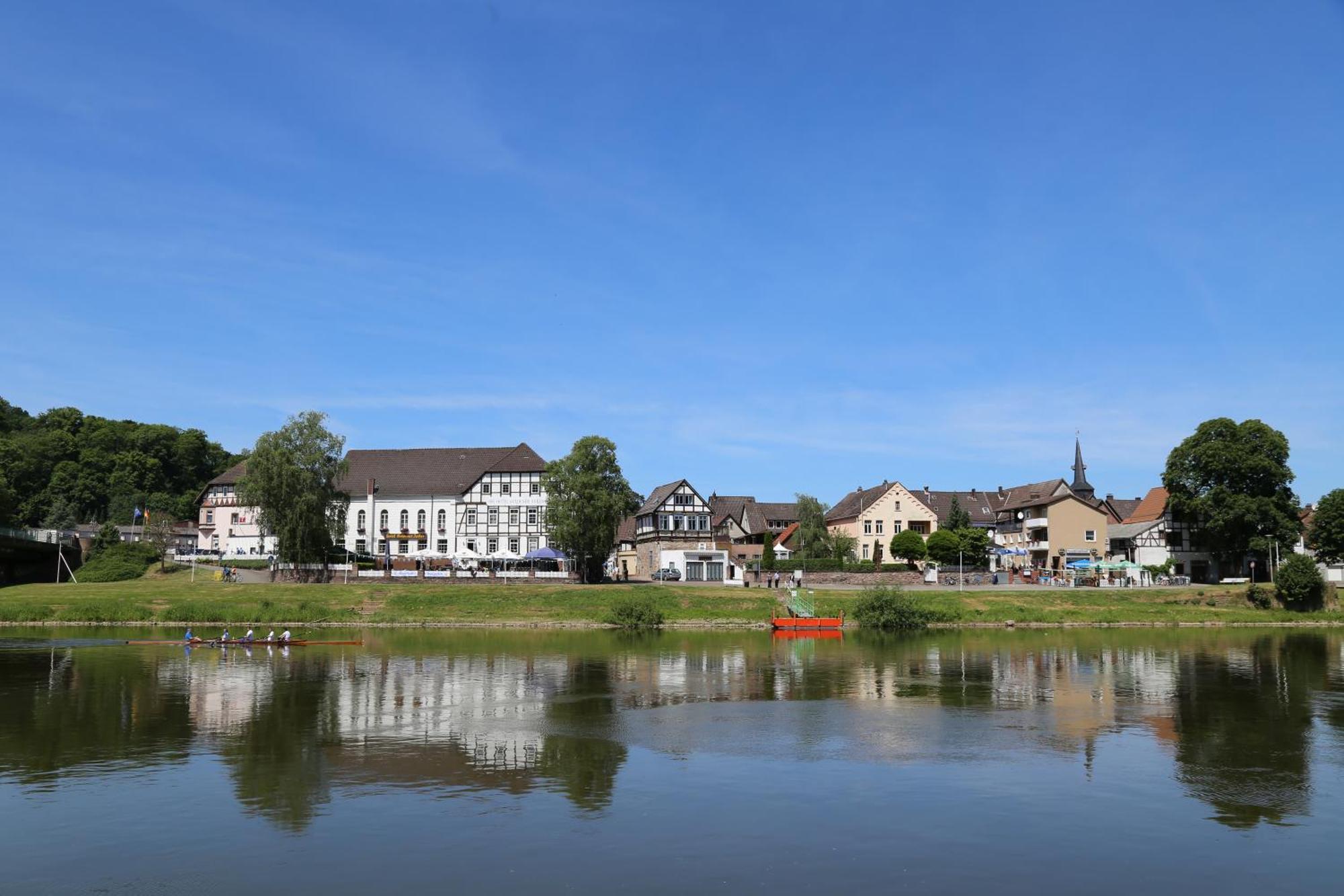 Ferienwohnungen Am Weserstrand Bodenwerder Exterior foto